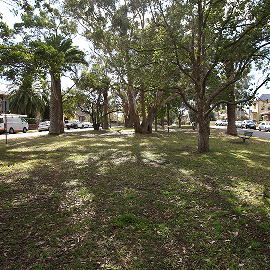  Victoria Square Reserve park view